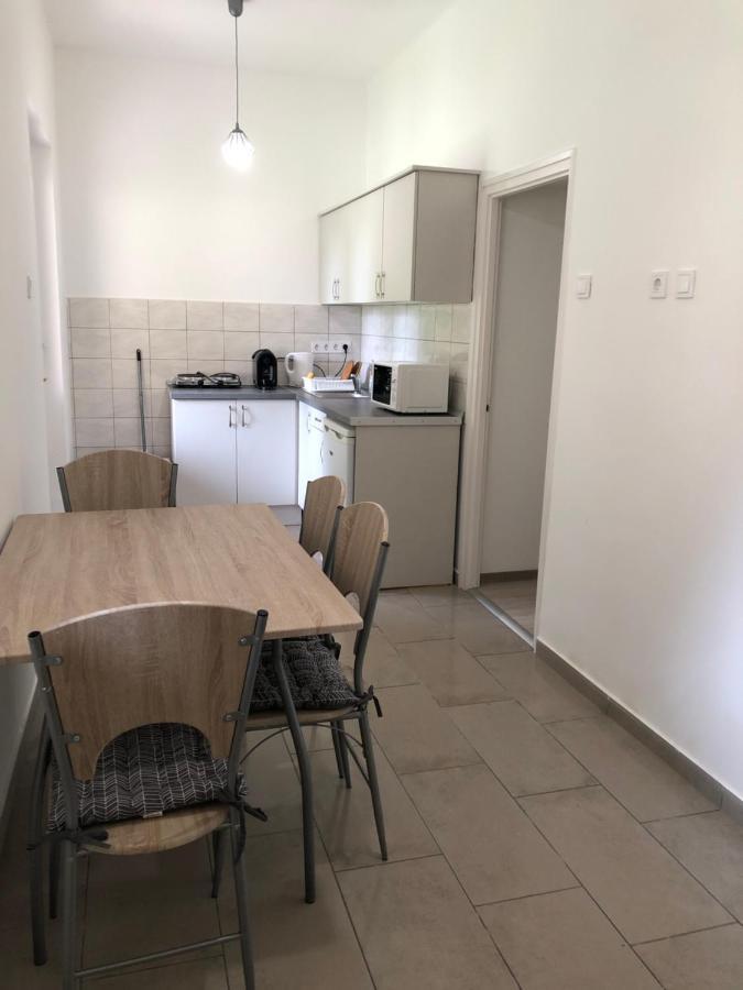 Tisza-Kert Apartmanok Tiszafüred Buitenkant foto